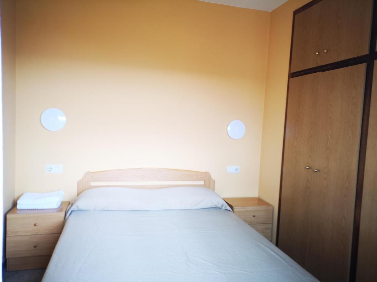 Apartamentos Famara Lloret de Mar Exterior photo
