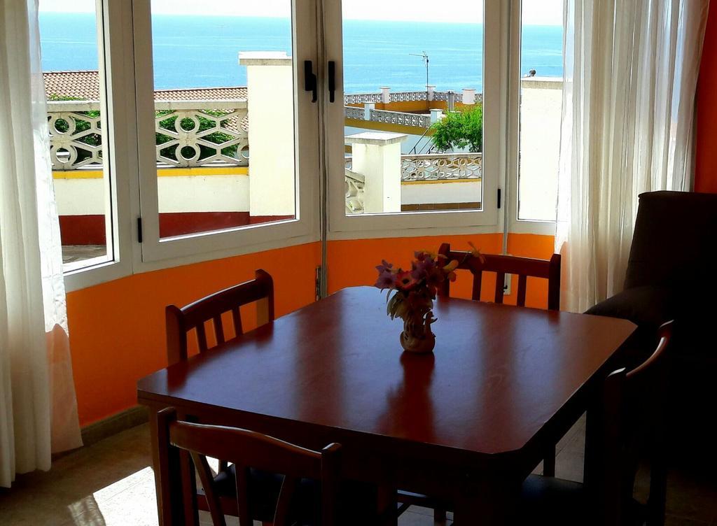 Apartamentos Famara Lloret de Mar Exterior photo